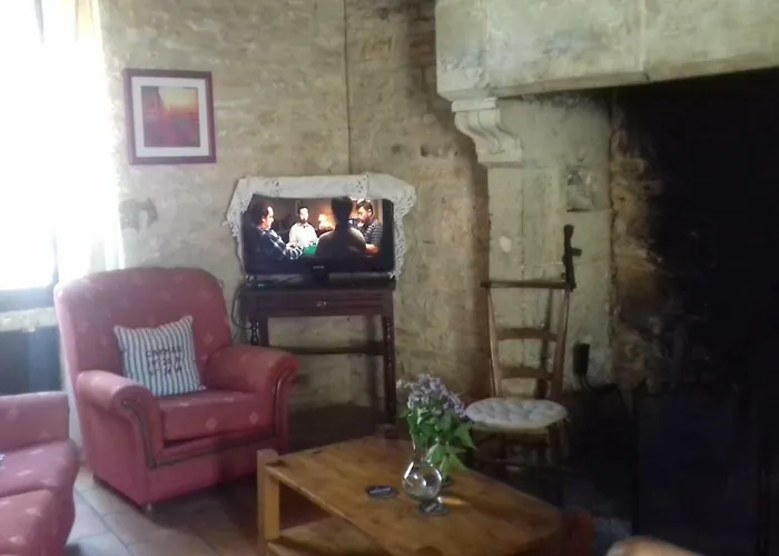 Maison Authentique Perigord-quercy Hébergement de vacances *